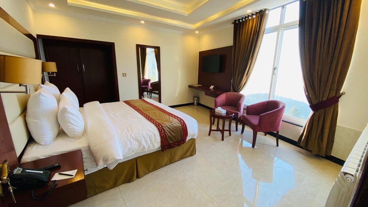 Falettis Grand Hotel Murree Exterior photo