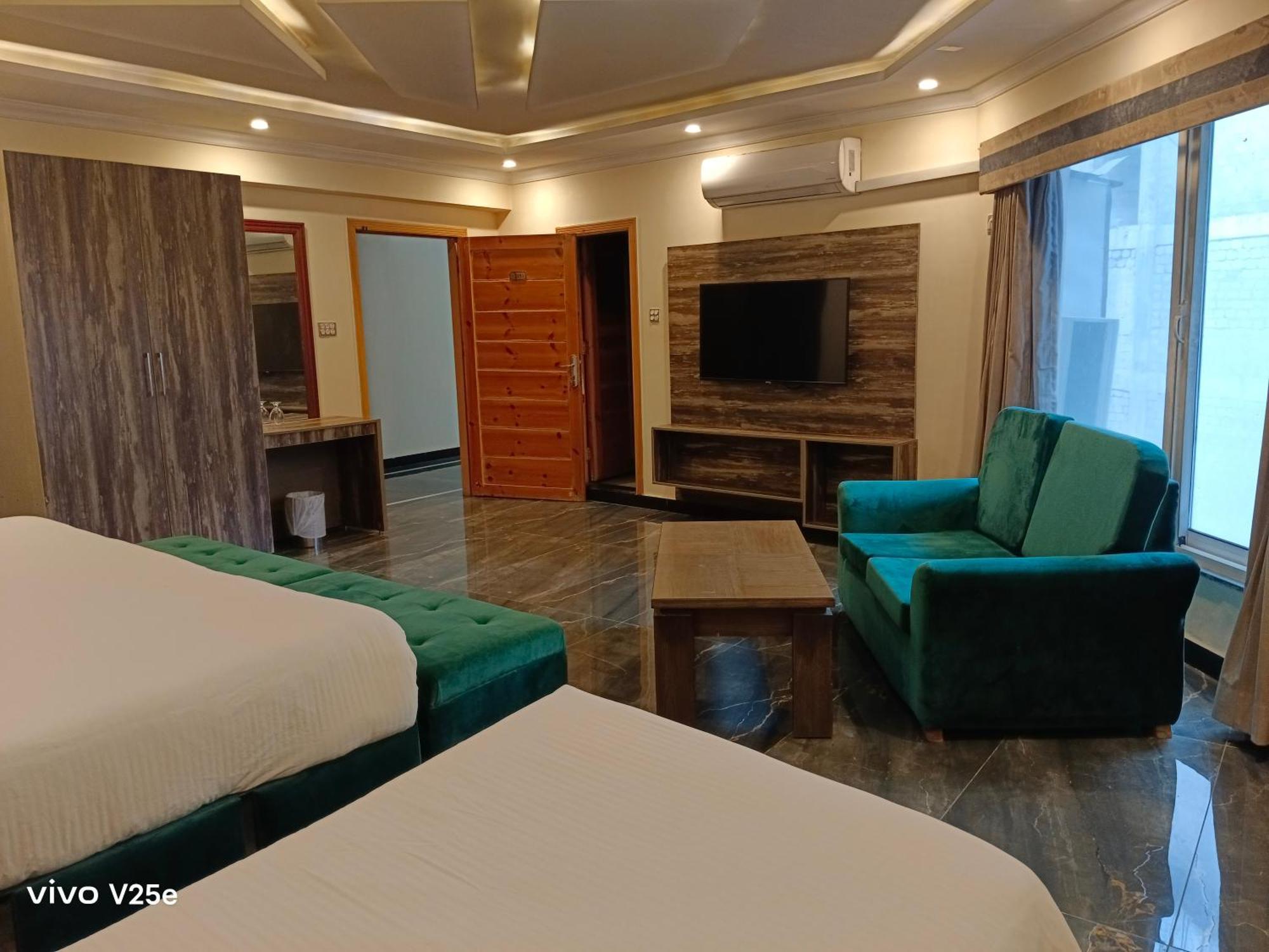 Falettis Grand Hotel Murree Exterior photo